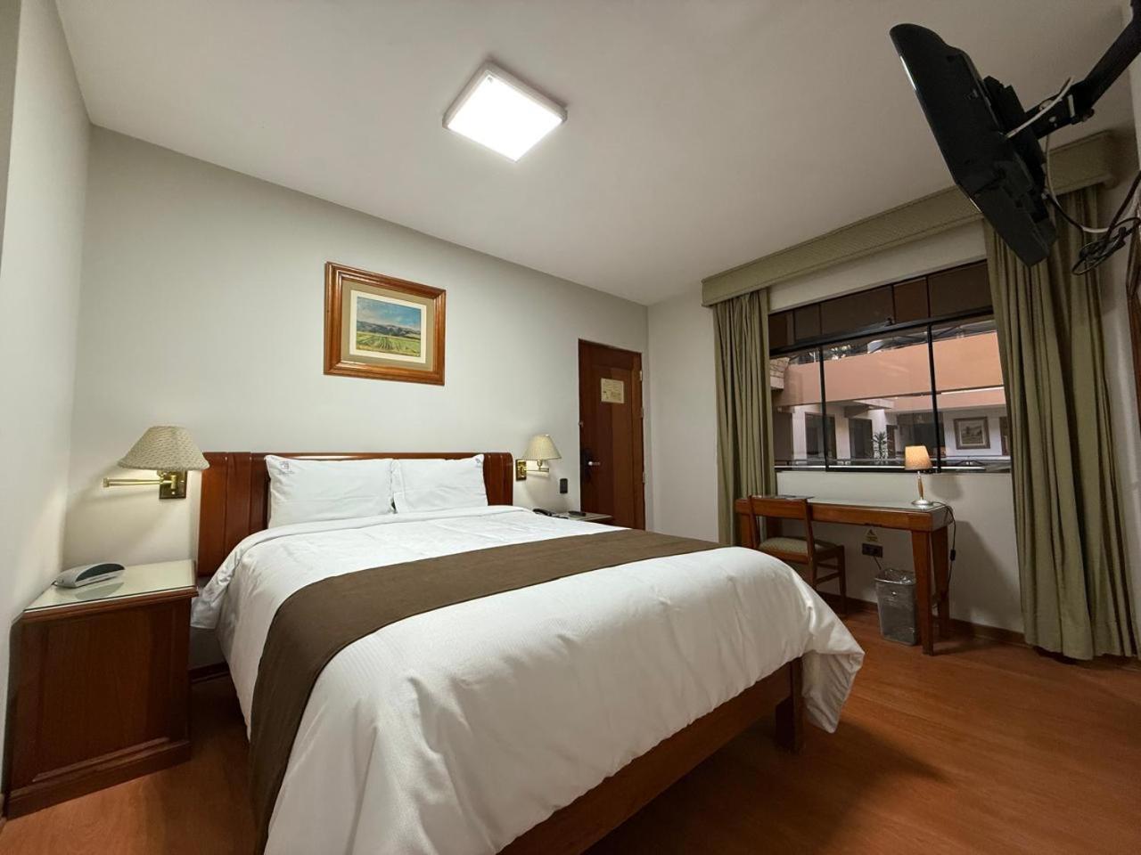Gran Hotel Continental Cajamarca Exterior photo